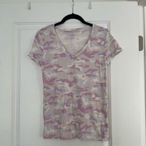 Gap women’s shirt